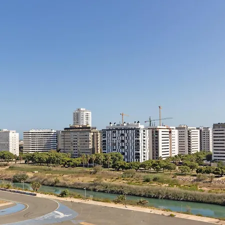 Guestready - Lovely Flat With Views In Apartament